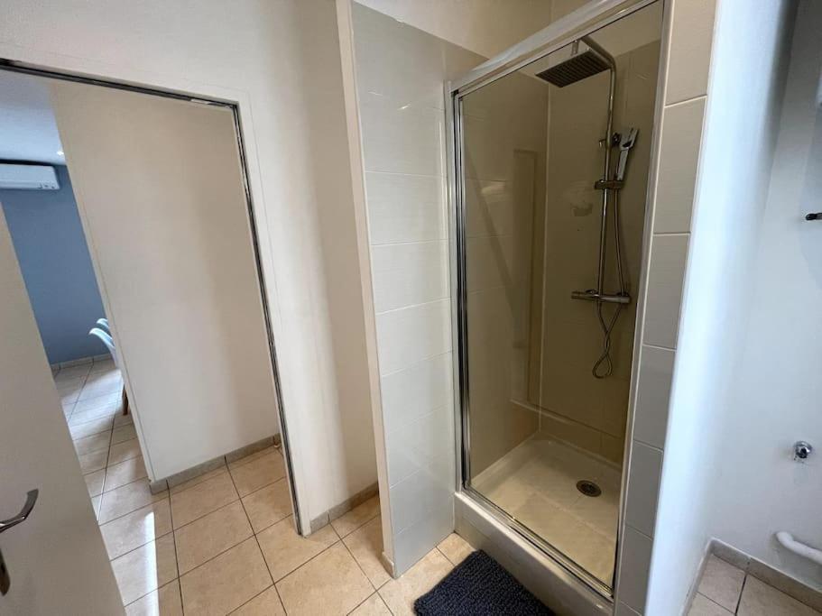 Appartement T2 Pour 3 Personnes Marsilya Dış mekan fotoğraf